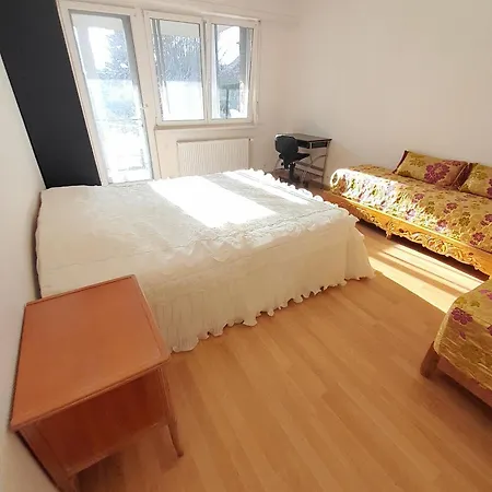 4 Pieces Appartement *
