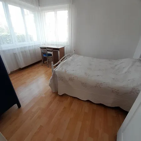 4 Pieces Appartement *
