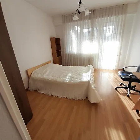 Apartment Appart 4 Pieces